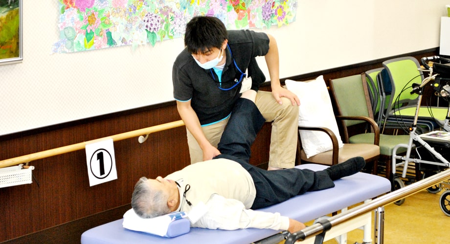 個別リハビリテーション風景